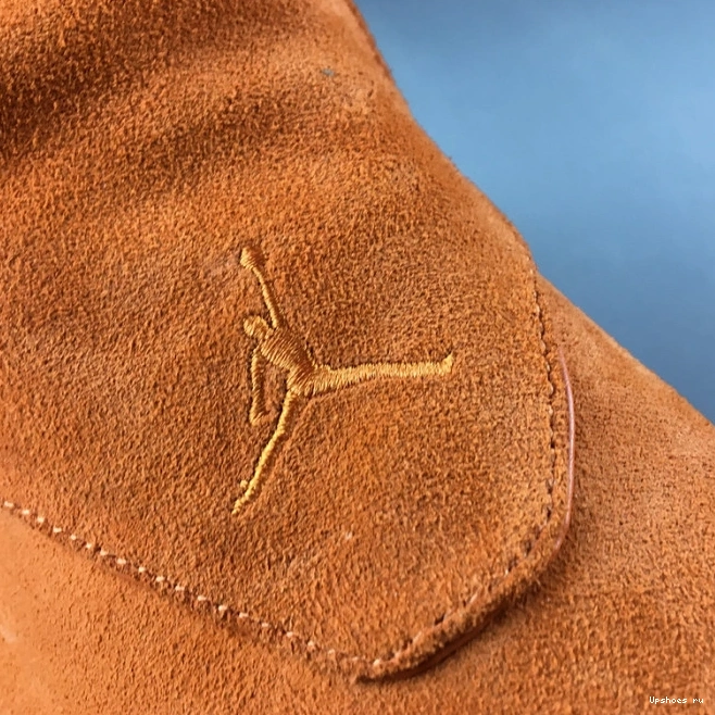 Campfire Retro Orange 18 AA2494-801 Jordan  0321